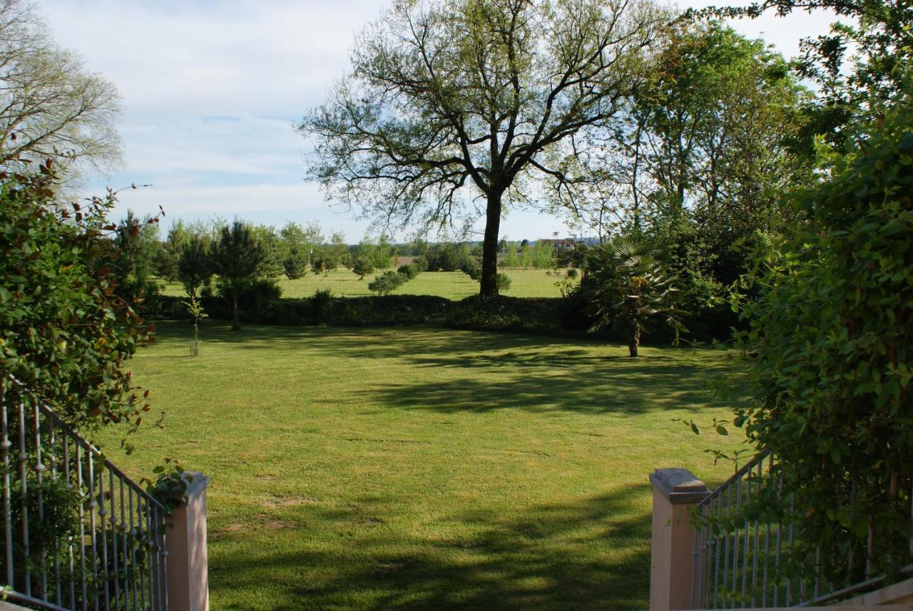 Villa Château De Grenier Gite à Saint-Léger Extérieur photo